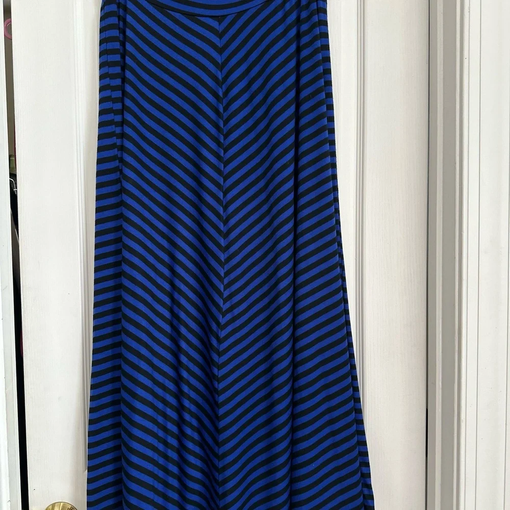 ABC Studio  Maxi Skirt Size XL NWOT